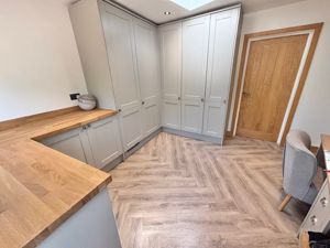 Utility/Office- click for photo gallery